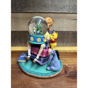 Disney Winnie The Pooh Christopher Robin King Arthur & Dragon Snow Globe musical